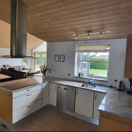Luxury Activity House With Wellness And Enclosed Garden Ferienhaus Skovbyballe