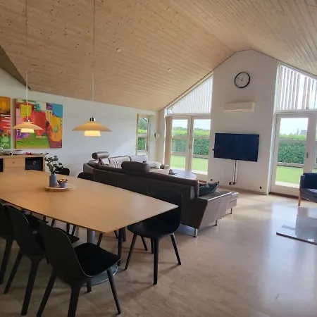 Luxury Activity House With Wellness And Enclosed Garden Ferienhaus Skovbyballe